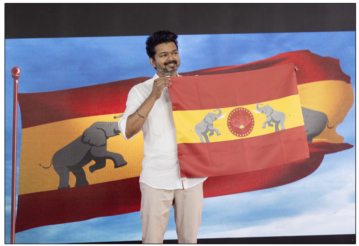 தளபதியின் முதல் கட்சி மாநாடு நடைபெறுமா? விஜய்யை சுற்றி மிகப்பெரிய சதி