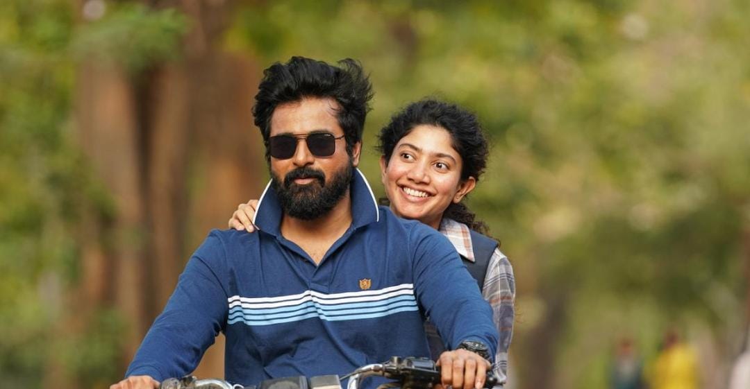 ரசிகர்கள் கொண்டாடிய அமரன் வெற்றி விழா கொண்டாட்டம்…
