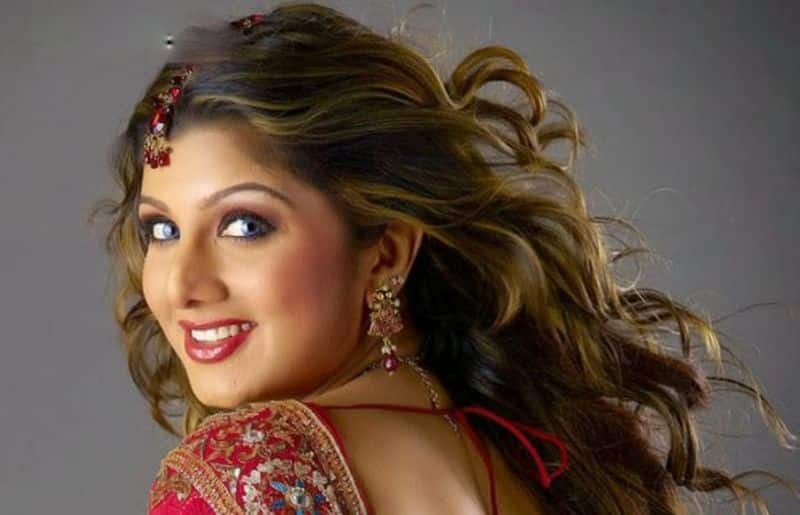 இதனால் தான் நான் சினிமாவில் இருந்து விலகி இருந்தேன்…ரம்பா