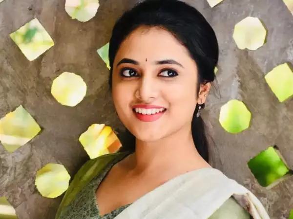 புதிய வெப் தொடரில் நடித்து வரும்… நடிகை பிரியங்கா