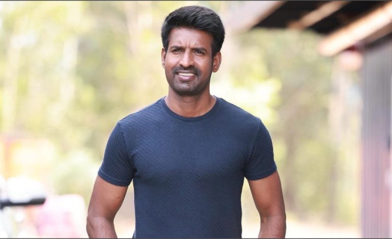 பிரபல இயக்குனருடன் இணையும் சூரி…யார் தெரியுமா?
