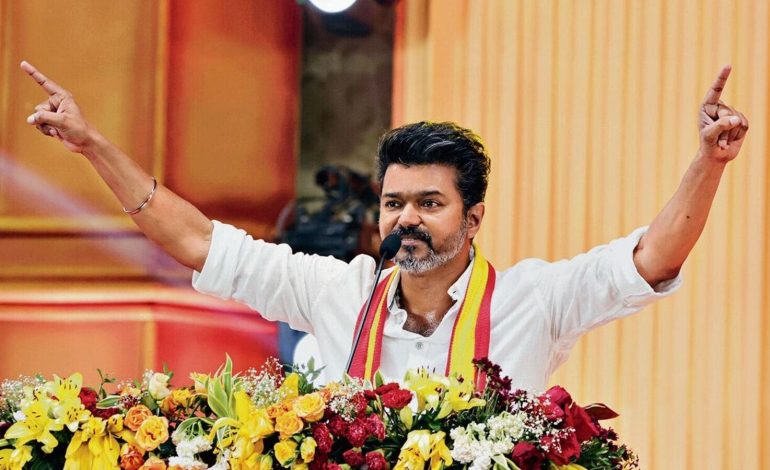 நான் விஜயுடைய die-hard ரசிகை விட்டுகொடுக்க முடியாது… ஸ்வாசிகா