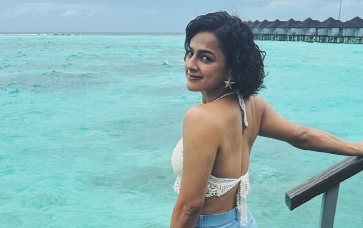 மாலைத்தீவிற்கு அவுட்டிங் சென்ற ஷ்ரத்தா ஸ்ரீநாத்…அழகிய போட்டோஷூட்