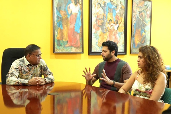 திடீரென இலங்கை அமைச்சரை சந்தித்தார் ரவி மோகன்
