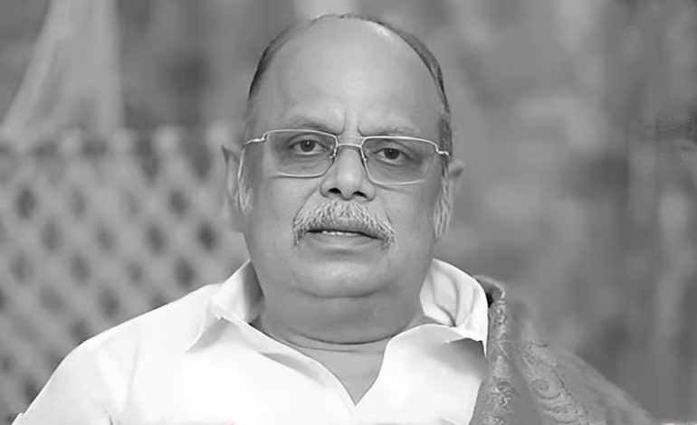 இதயத்தில் அடைப்பு : இயக்குநர் வி. சேகர் காலமானார்