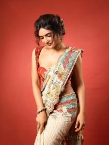 #Sreeleela #SreeleelaDance #Parasakthi #Sivakarthikeyan #SouthIndianActress #TrendingNow #Bebamma #SreeleelaGallery