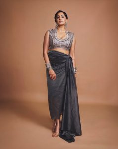 #ParvathyThiruvothu #Actress #SouthIndianCinema #IndianCinema #Cinema #Celebrity #FilmIndustry #Acting #Movies