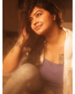 rachitha-mahalakshmi-latest-hot-photoshoot-viral-gallery