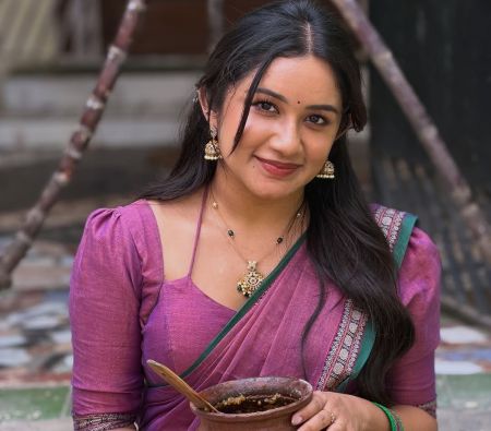 செங்கரும்பும்.. பசுமை வயலும்.. ரவீனாவின் நெகிழ்ச்சியான பொங்கல் ஆல்பம்!