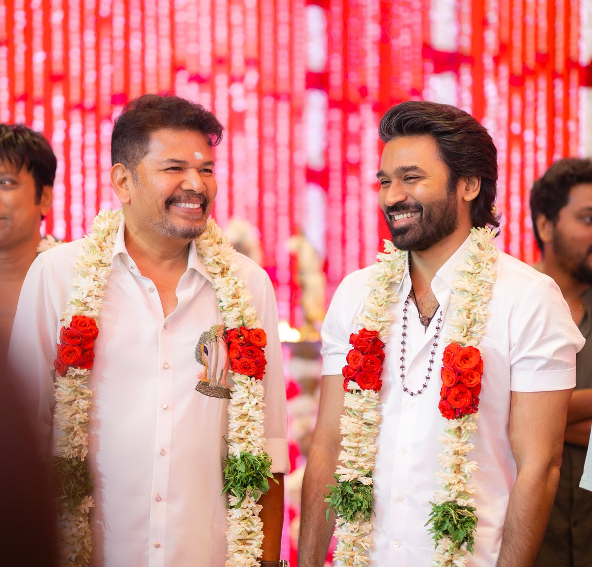ஷங்கரின் நீண்ட நாள் கனவு திரைப்படத்தில் நடிகர் தனுஷ்.